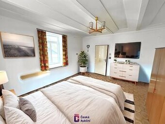 Prodej rodinného domu s patrovou kůlnou 160 m2, Vlkaneč - Ko