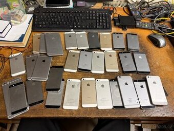Apple iPhone 5 5s SE 6 6s soubor telefonů na díly