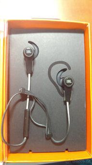 JBL Reflect BT