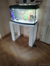 Podstavec pod akvarko 2, terarko 2