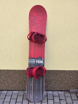 Snowboard Nitro Prime 158 + vázání Nitro Rambler - TOP STAV