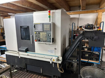 Soustruhy - CNC LA-200 Y CNC