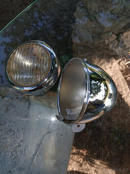 Stadion S1,S11 nekompletní světlomet po renovaci