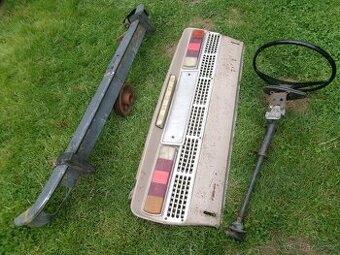 Prodám nádrže na moto a díly na Škoda 100, zadní čelo a zadn