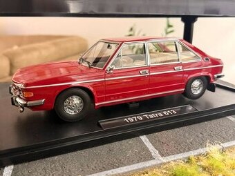 1:18 1979 TATRA 613 (ČSSR) - Triple9