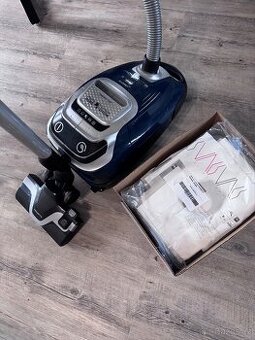 Rowenta RO7481EA Silence Force Allergy+