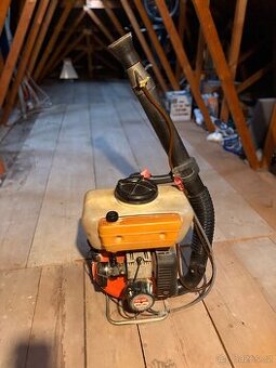 Postřikovač na vinohrad Oleo Mac AM 190