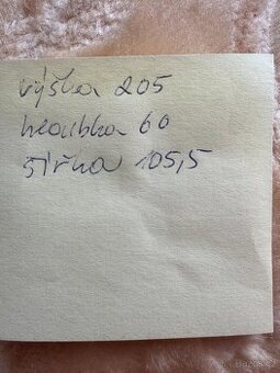 Šatní skříně za odvoz