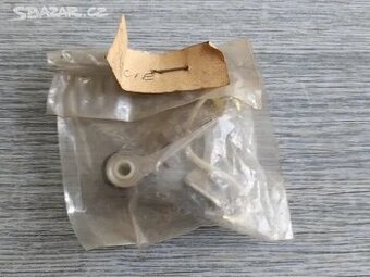 Dacia - kontakty rozdělovače
