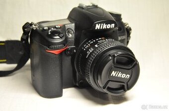 Nikon D7000, 2x baterie, ultra speed SD 64 GB