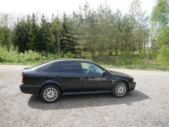 Škoda Octavia 1 sedan