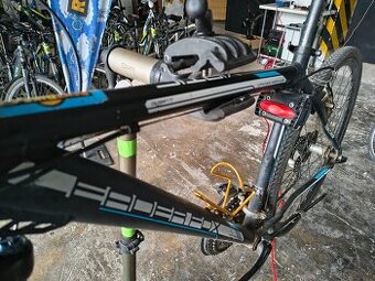 Leaders Fox viatic 19 palců trekingové kolo