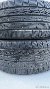 2x - zimní pneu - 235/40 R19 96V - SUPERIA - 7.5mm