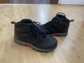 Podzimní boty zn. Columbia - vel. 34