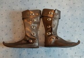 BOTY PRO STŘEDOVĚK