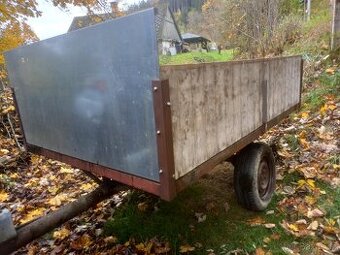 Sklapeci kara za traktor