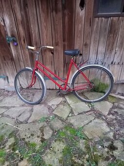 Retro dámské kolo Favorit