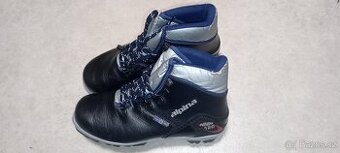 Boty na běžky, vel. 40, NNN vázání