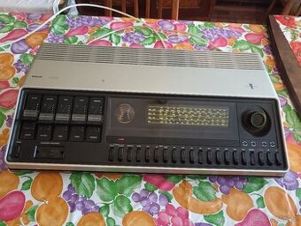 Philips 752- 22RH752/22 Stereofonní tuner/zesilovač