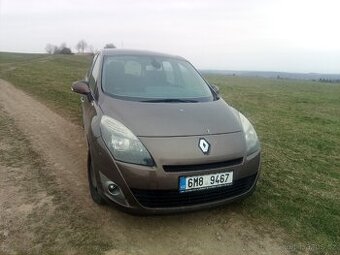 Renault grand Scenic - 1