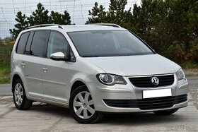 Volkswagen Touran 1.4 TSi FREESTYLE,NAVI,DKLIMA,TEMP,VÝHŘEV