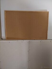 Korková tabule 60x90cm