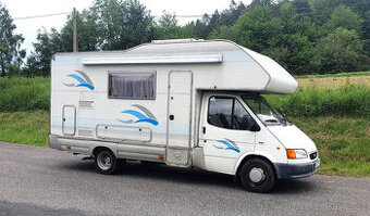 Obytný vůz Ford Rimor 2,5TD (pro 6 osob)