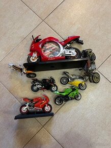 Sběratelské modely - motorky