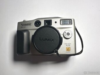 Panasonic Lumix DMC-LC5 kompakt vyšší třídy - 1