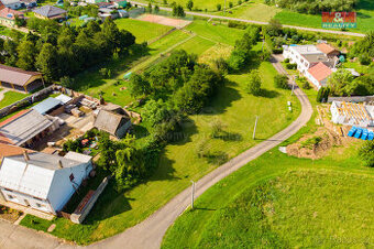 Prodej pozemku k bydlení, 1021 m², Uhřice - 1