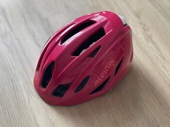 Prodám dětskou cyklistickou přilbu zn. Alpina Pico Flash