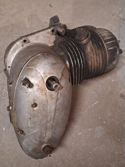 Velorex 350, motor do tříkolky