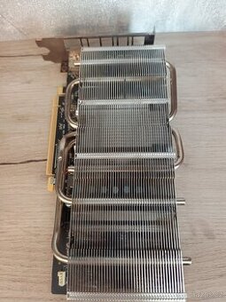 Grafická karta RX 5700 XT - čti