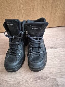 Lowa Renegade GTX Mid