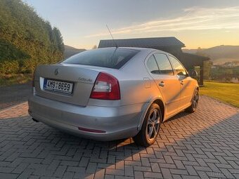 ŠKODA OCTAVIA 2