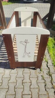 Dětská postýlka
