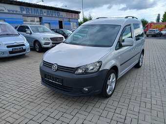 VW Caddy 1,6 TDI Obytná vestavba, solár, lůžko