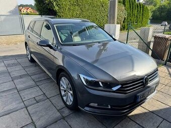 VW Passat 2.0TDI ACC KESSY CAM Velká NAVI DSG 146tis DPH