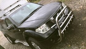Prodám náhradní díly Nissan Pathfinder