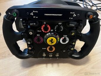Thrustmaster T300 + pedály