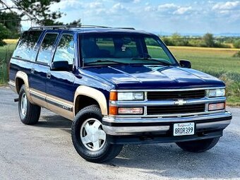 1999 Chevrolet Suburban 1500 LT | 5.7L V8 | 4x4
