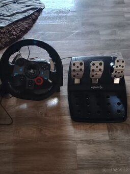 Herní volant Logitech G29 Driving Force - sada volantu a pe