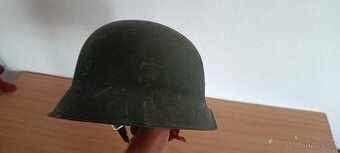 Německá helma M42