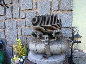 Jawa 350 motor