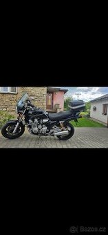 Yamaha 1300 xjr