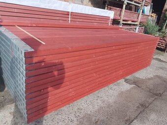 Lešení Plettac 364,8m2.