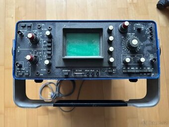 Osciloskop Tesla BM556