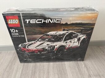 LEGO Technic Porsche 911 RSR 42096