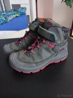 Celokožené boty Keen vel. 37