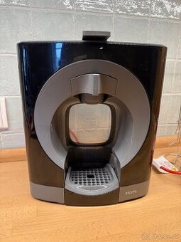 Kávovar Dolce Gusto+stojan